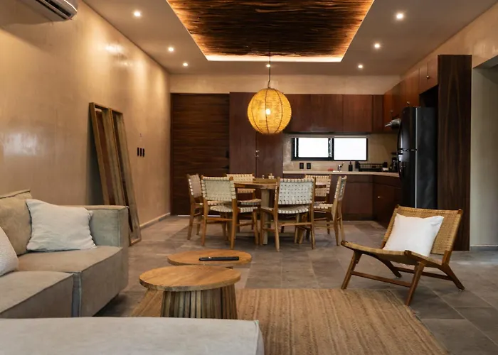 Magical 2 Penthouses & With 2 Private Pools And Jacuzzi