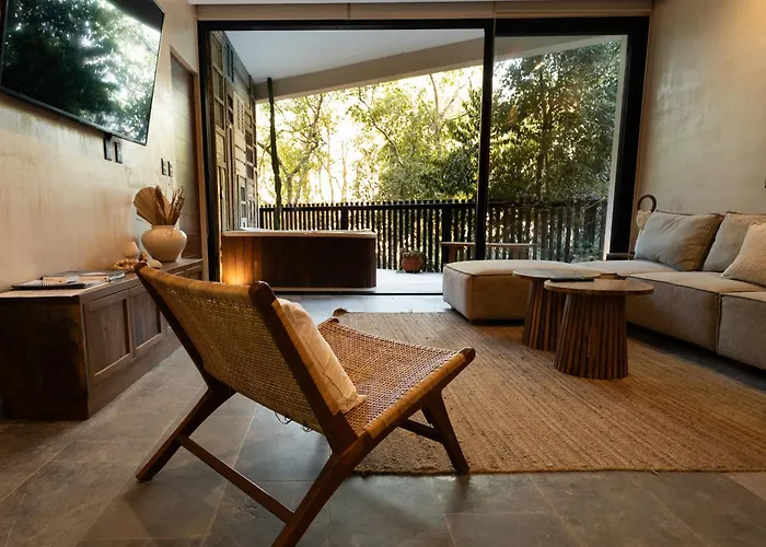 Magical 2 Penthouses & With 2 Private Pools And Jacuzzi *