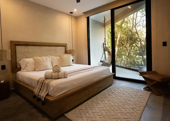 Magical 2 Penthouses & With 2 Private Pools And Jacuzzi *
